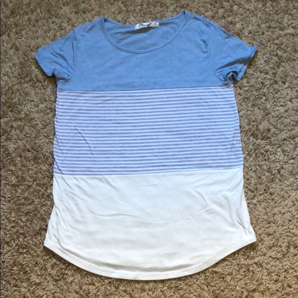 Short sleeve top
